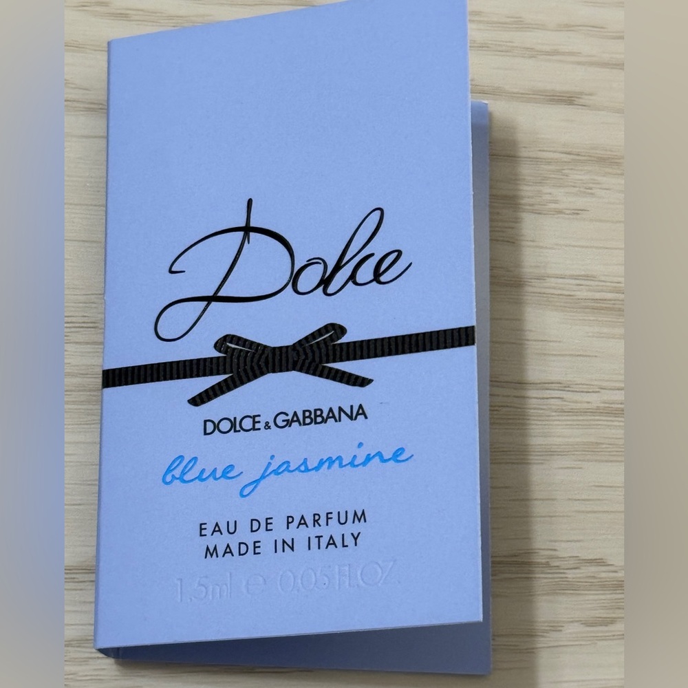 Dolce&Gabbana Light Blue Eau de Parfum Mini spray sample travel NEW